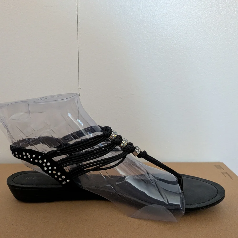 Madden Girl Black Sequin Sandals - Picture 4 of 11